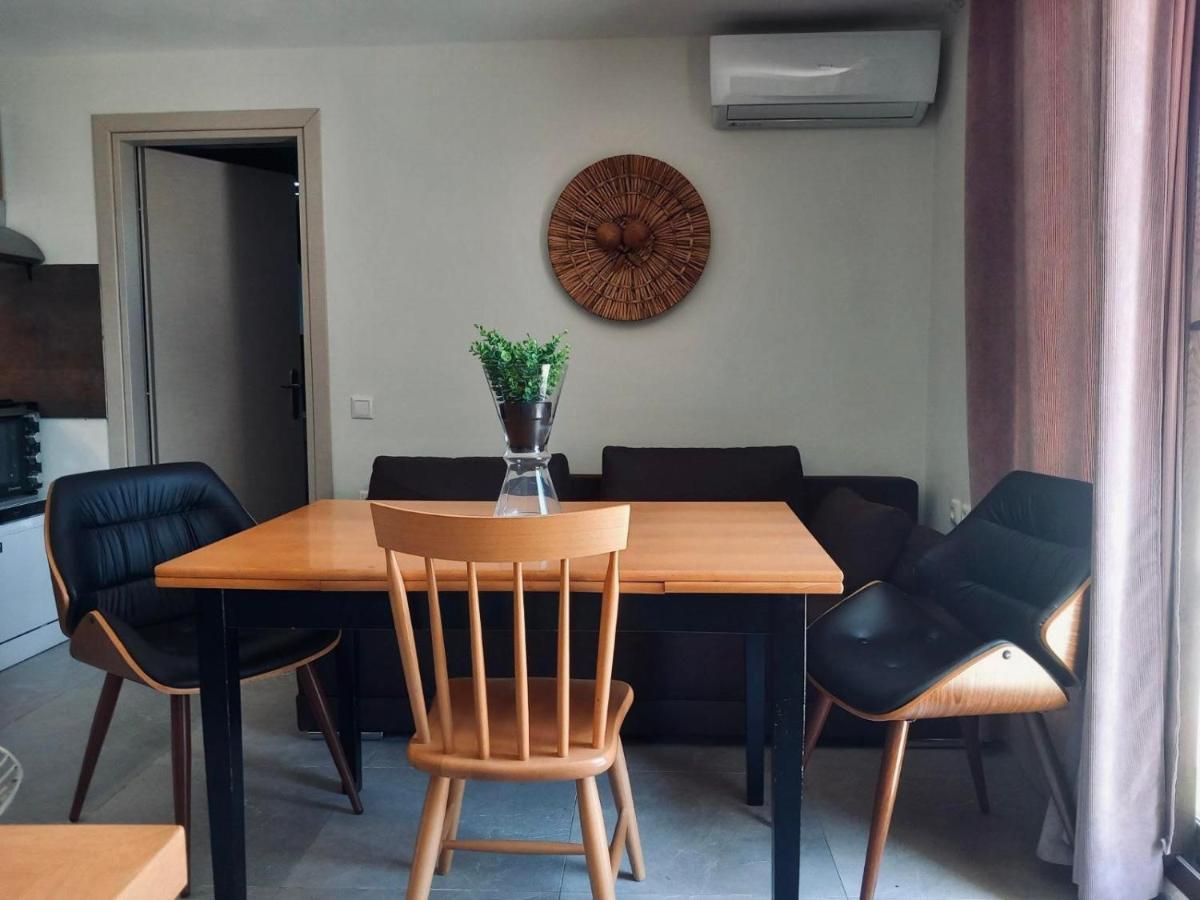 Moxy Paxos Apartments ไกออส ภายนอก รูปภาพ
