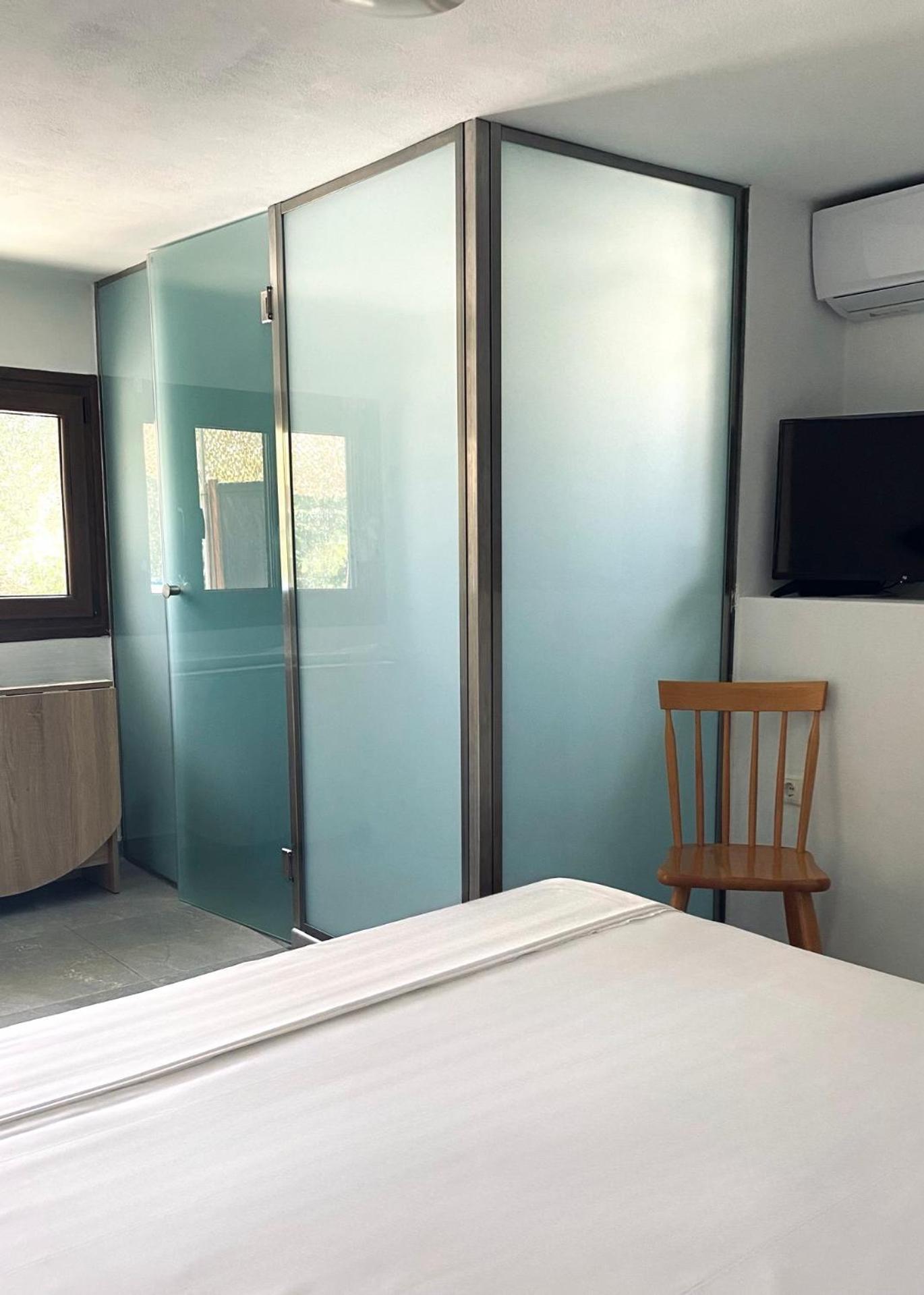 Moxy Paxos Apartments ไกออส ภายนอก รูปภาพ